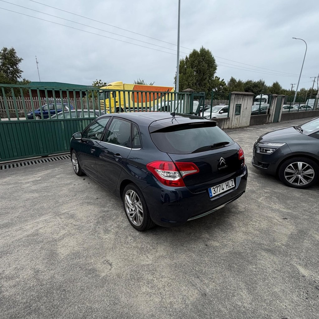 Foto 5 CIKTROEN C4 1,6VTI 120cV 5p