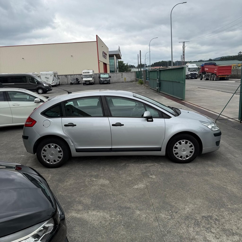 Foto 6 CITROEN C4 1,6HDI 90cV 5puertas