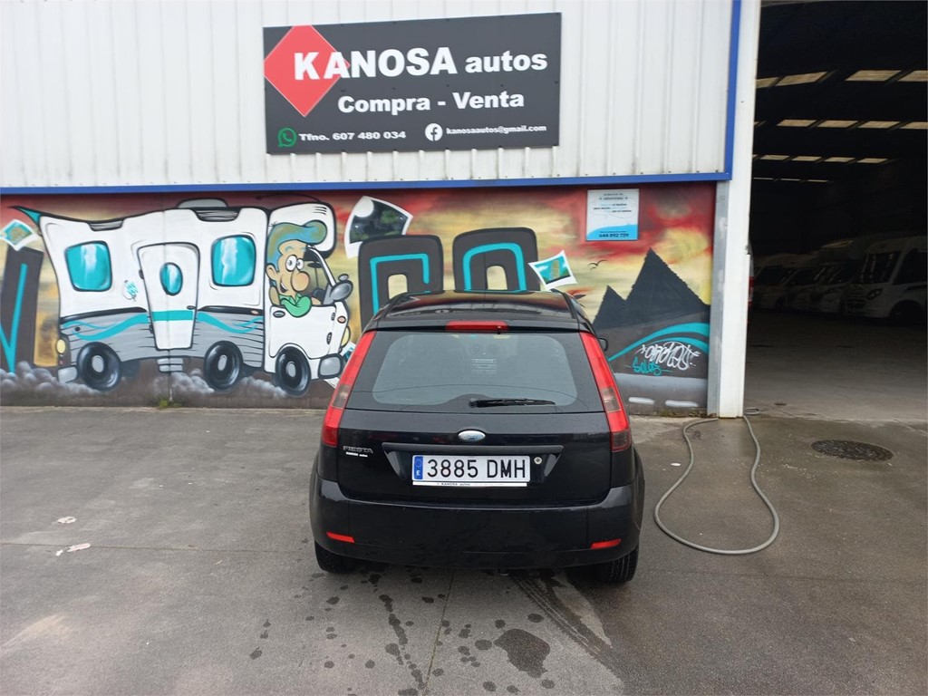 Foto 4 FORD FIESTA 1,4i 80cv 3puertas