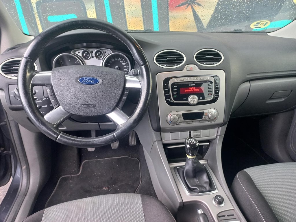 Foto 7 FORD FOCUS 1,6TDci 110cv 5p