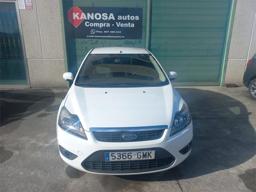 Foto 2 FORD FOCUS 1,6TDci 90cv 3 puertas