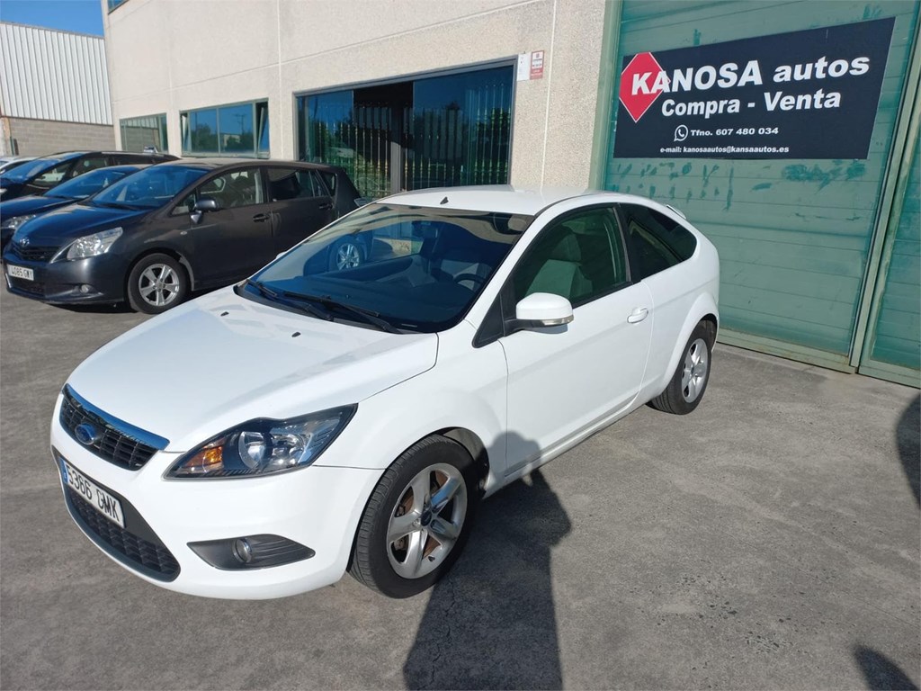 Foto 3 FORD FOCUS 1,6TDci 90cv 3 puertas