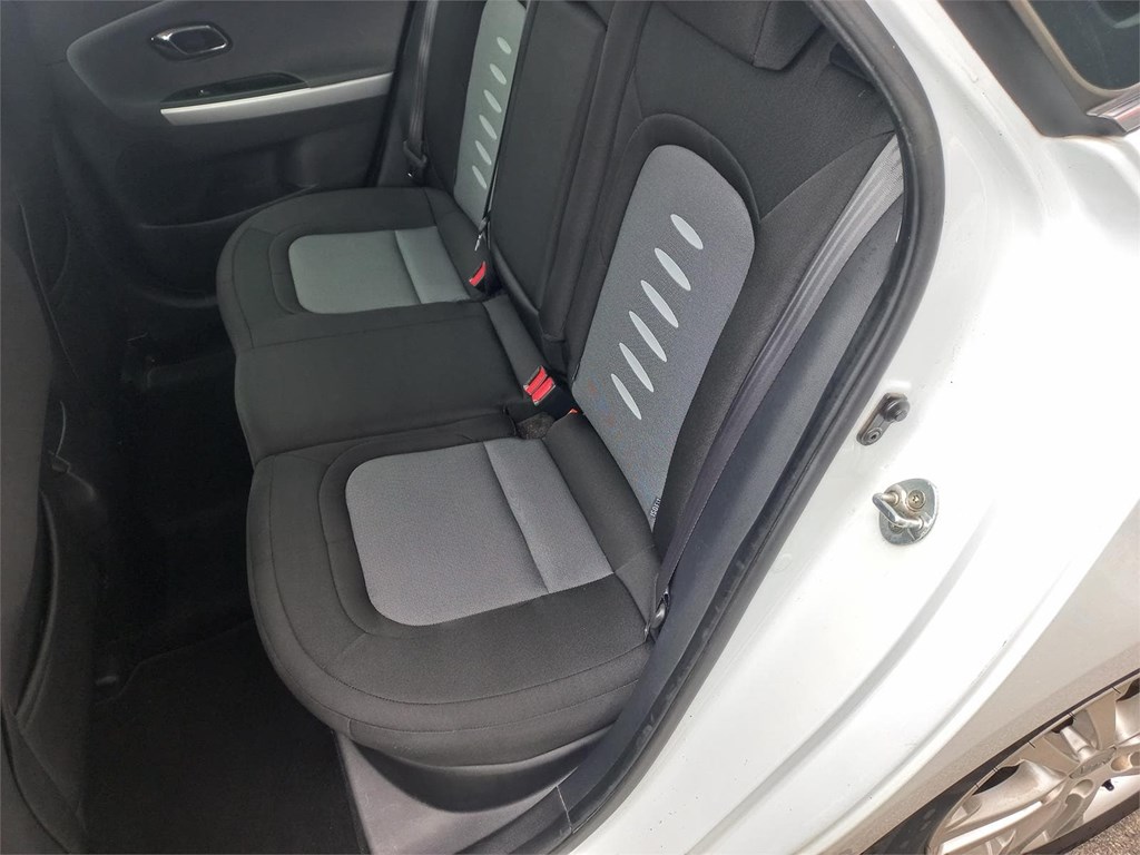 Foto 6 KIA CEED SW 1,6CRdi 128cv Drive