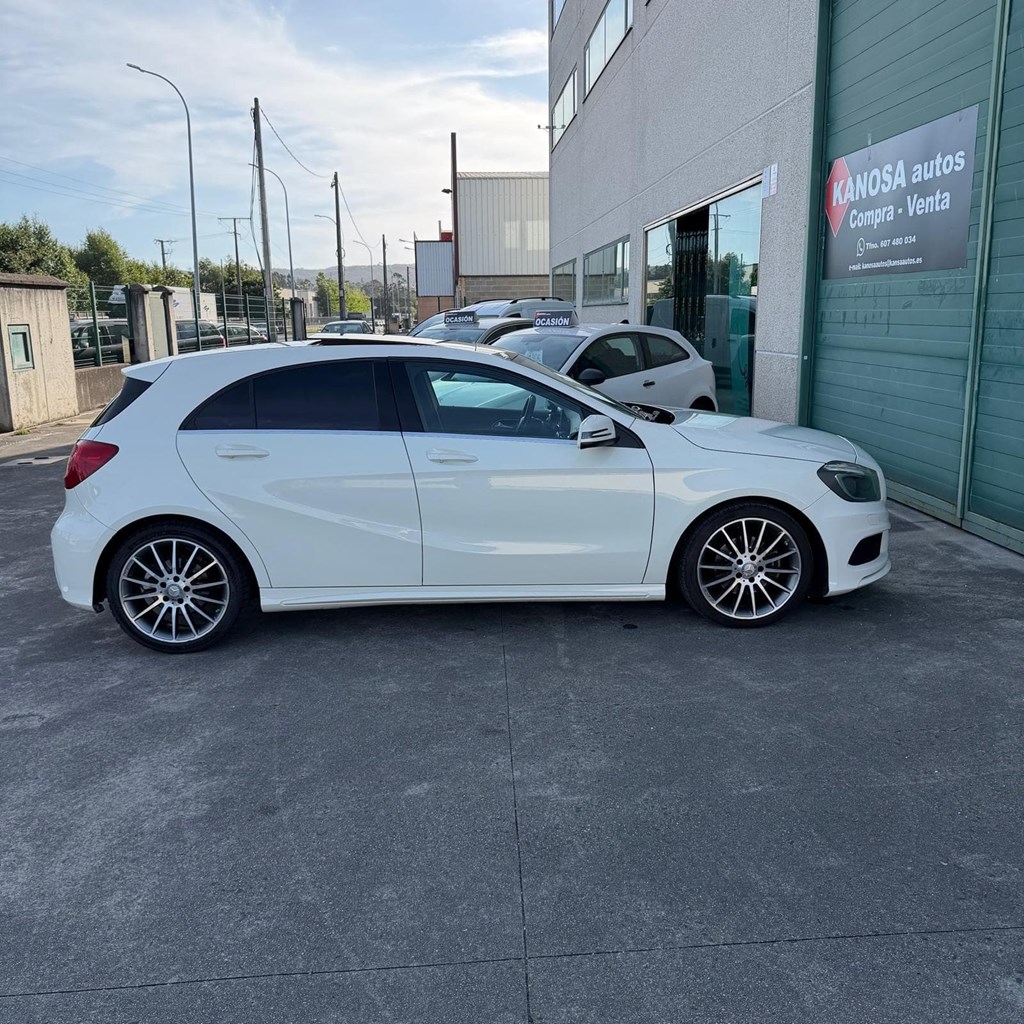 Foto 5 MERCEDES A 180d AMG LINE