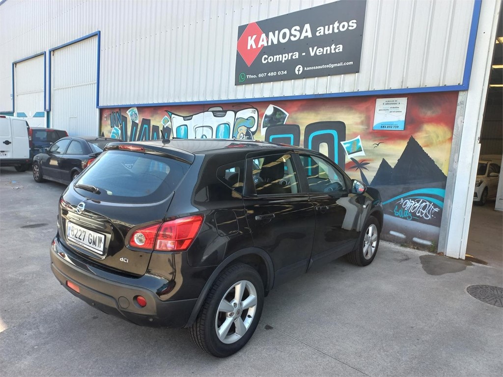Foto 3 NISSAN QASHQAI 2,OdCI 150CV 6 VEL. Tekna