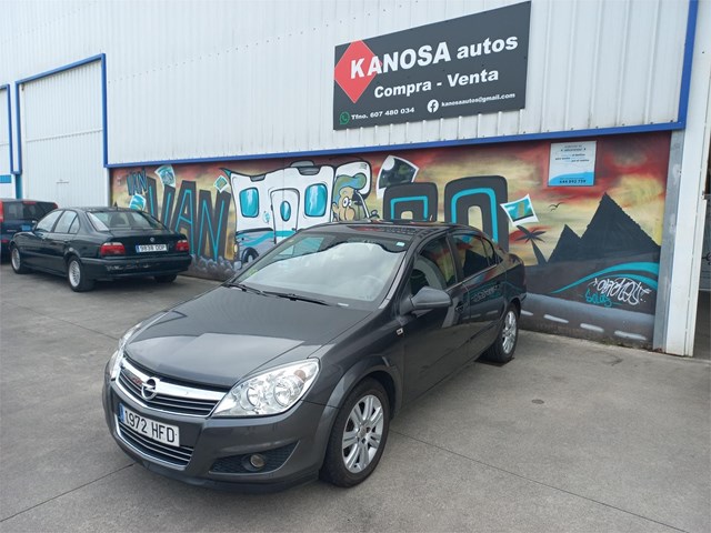 OPEL ASTRA 1,7CDtI 110 Sedan