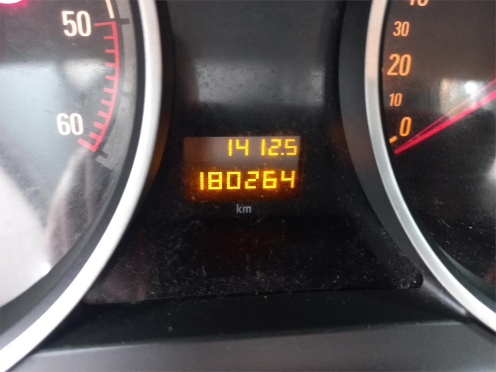 Foto 8 OPEL ASTRA 1,7CDtI 110 Sedan