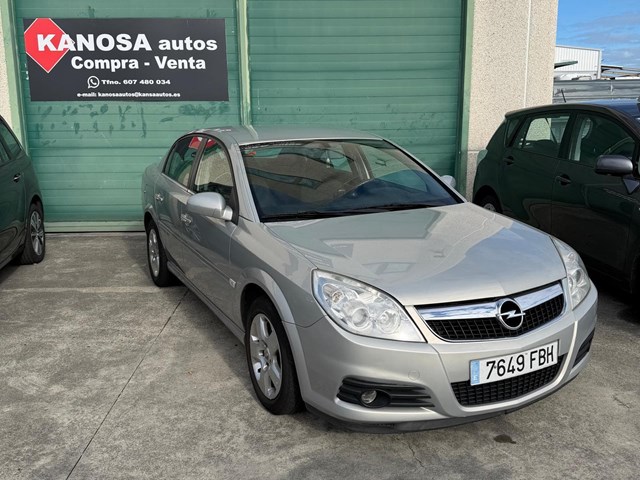 OPEL VECTRA 1,9CDti 150cv AUTOMATICO 4p