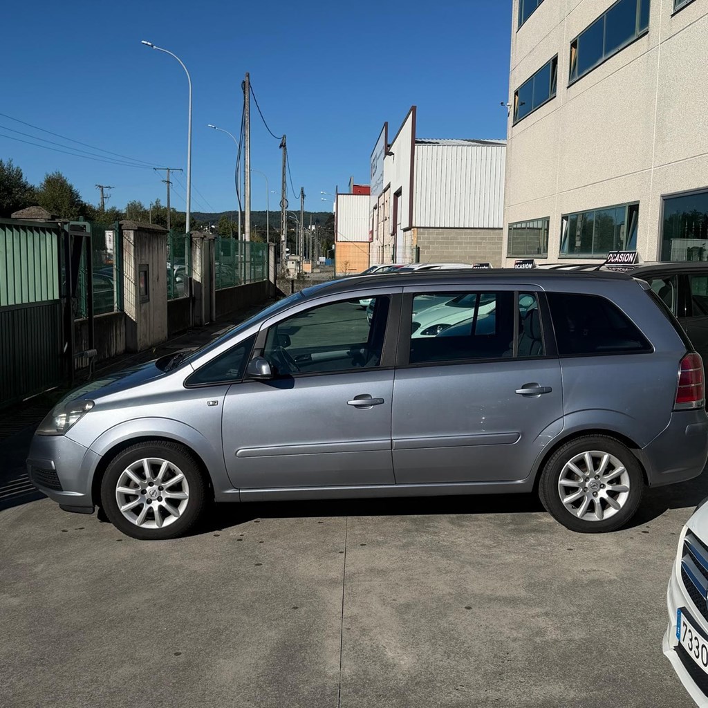 Foto 4 OPEL ZAFIRA 1,6-16v 105 cv 7 plazas