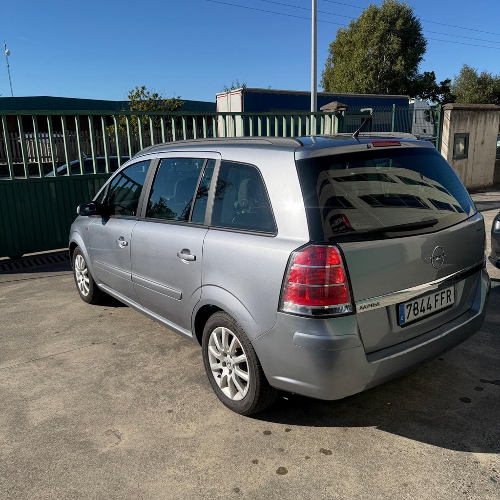 Foto 6 OPEL ZAFIRA 1,6-16v 105 cv 7 plazas