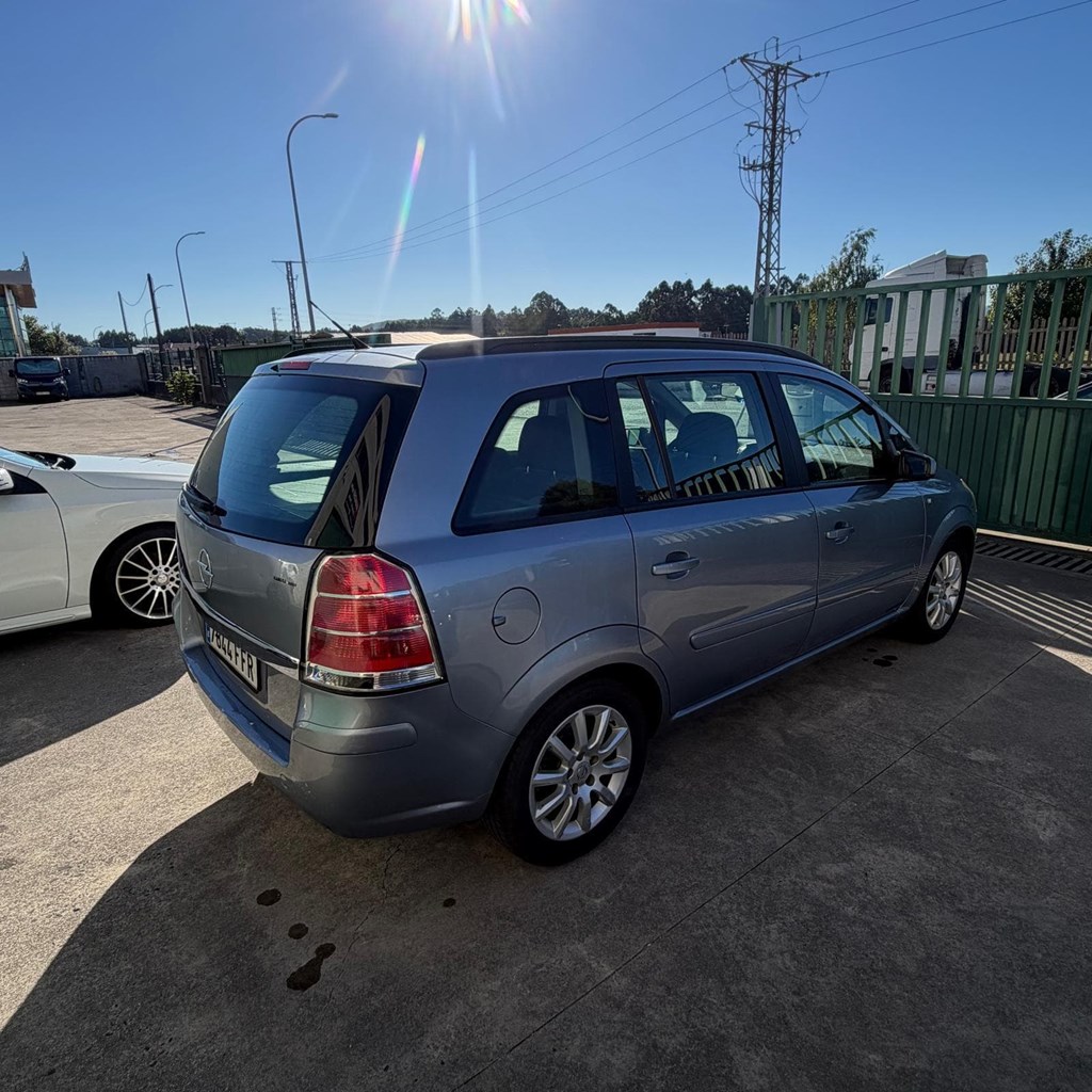 Foto 7 OPEL ZAFIRA 1,6-16v 105 cv 7 plazas