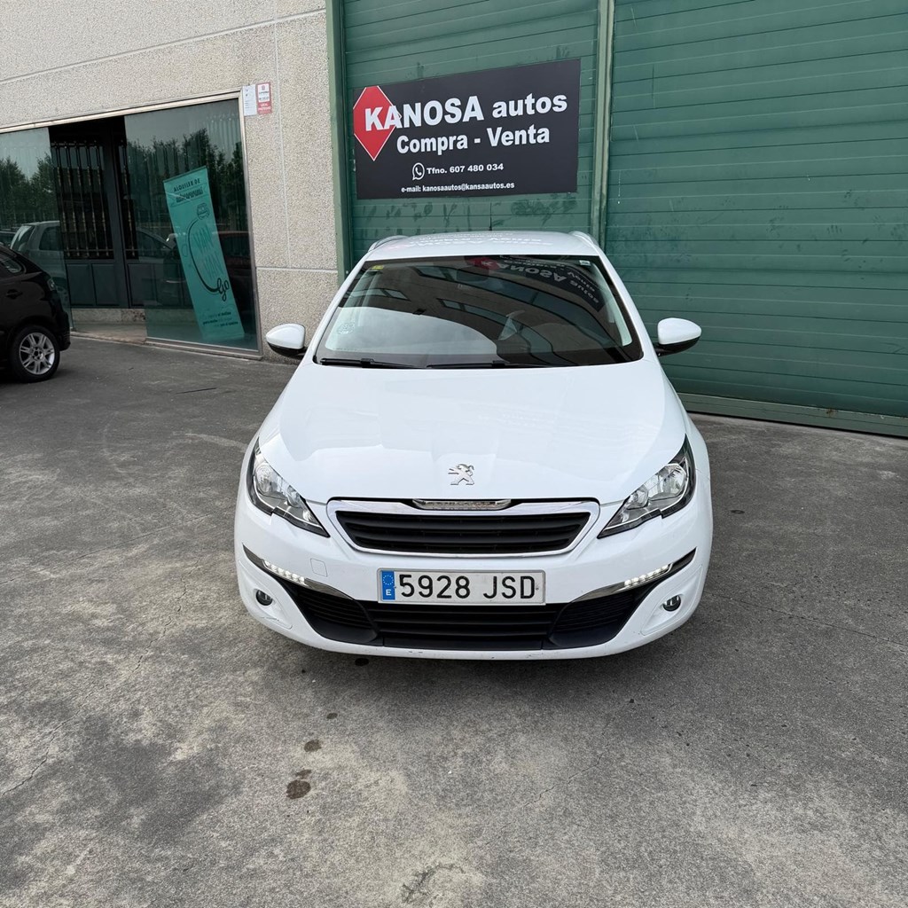 Foto 2 PEUGEOT 308SW 1,6 eHDI 120cv 6 vel.