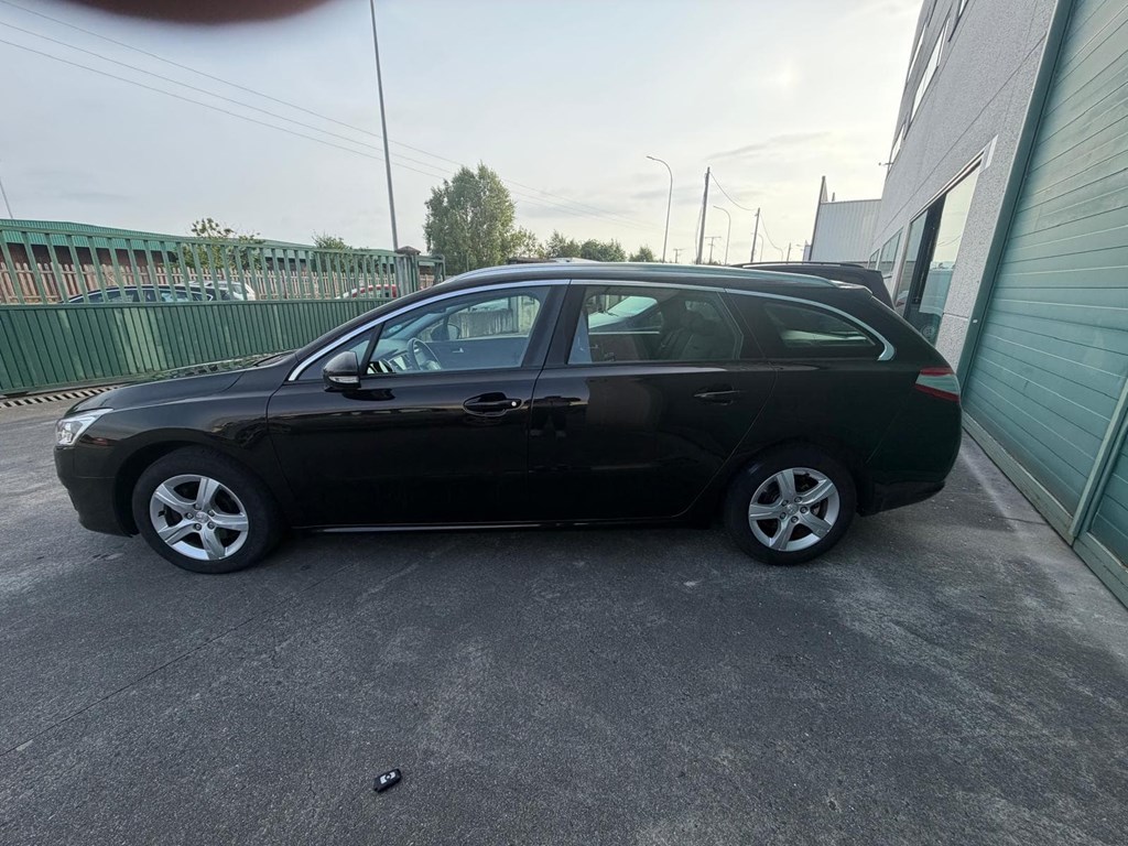 Foto 3 PEUGEOT 508 2,0HDI 150cv NM6 vel. SW