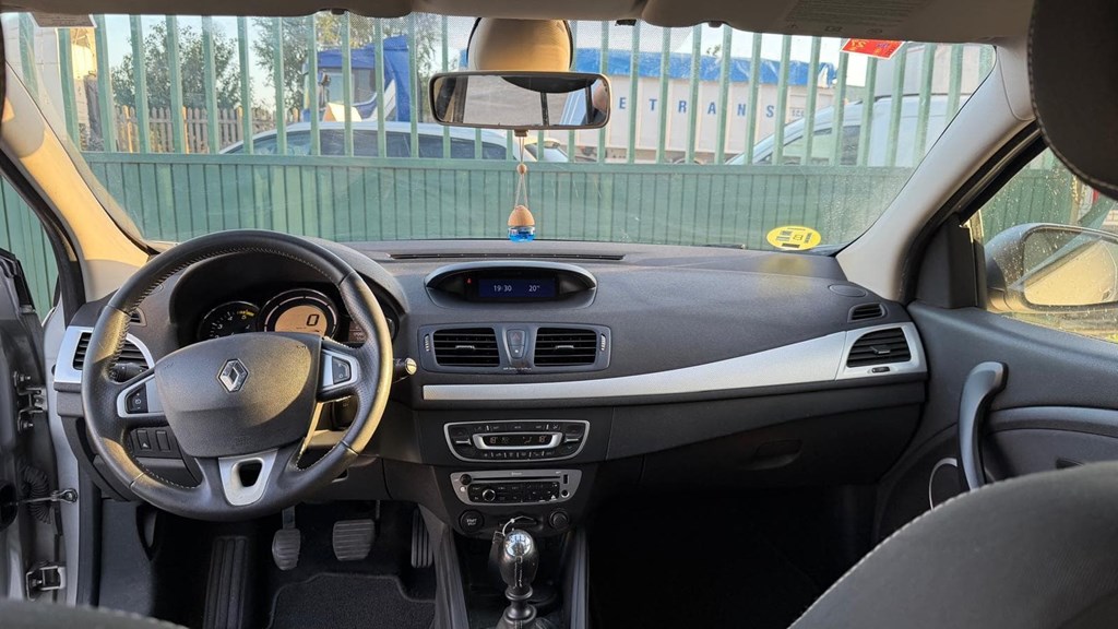 Foto 12 RENAULT MEGANE 1,5dCI 110 Sport Tourer