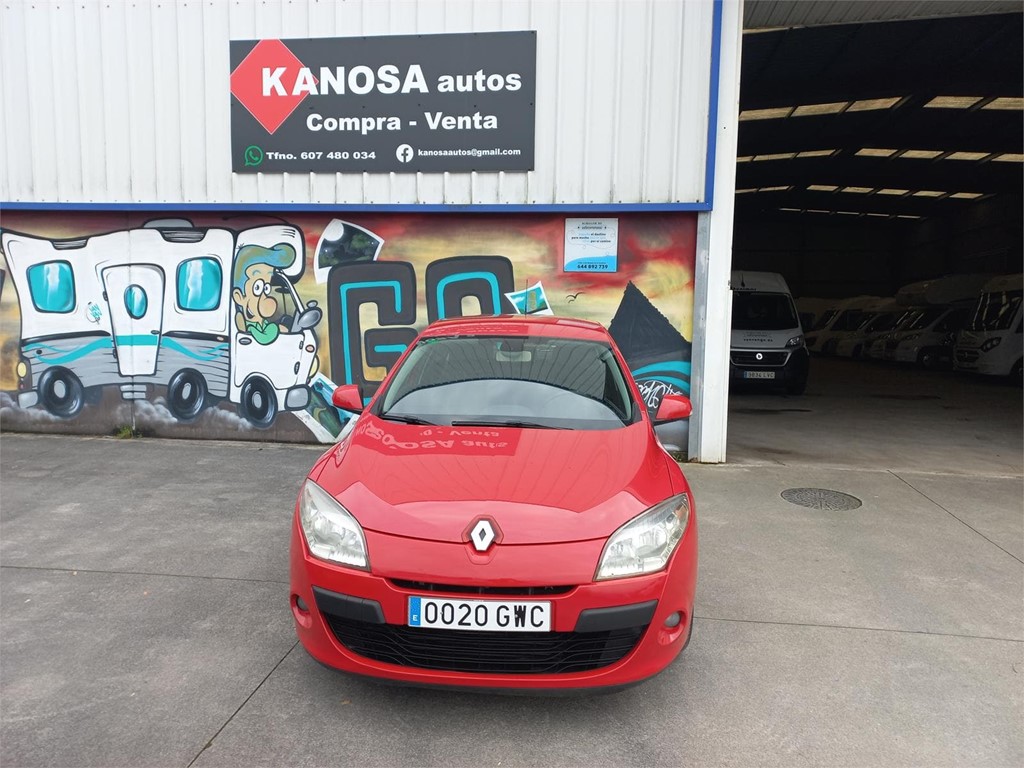 Foto 2 RENAULT MEGANE 3  1,5 dCI 110cv 6Vel. Dynamic