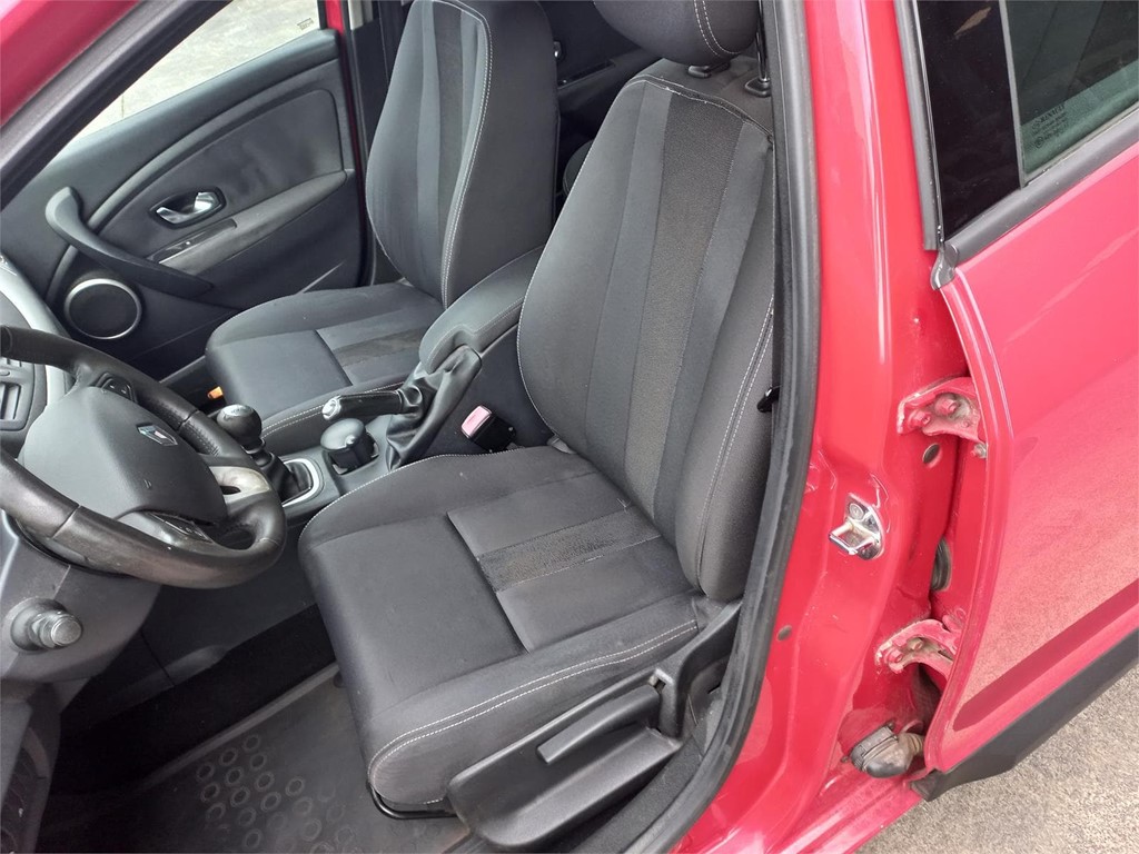 Foto 5 RENAULT MEGANE 3  1,5 dCI 110cv 6Vel. Dynamic