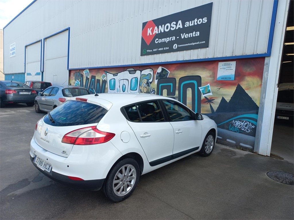 Foto 3 RENAULT MEGNE 1,5 dCI 90cV 5puertas