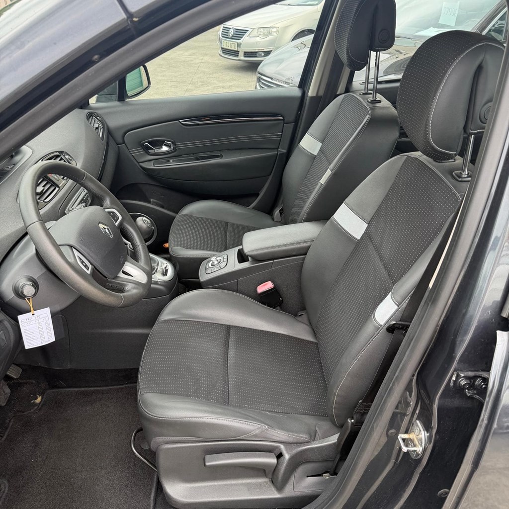 Foto 10 RENAULT SCENIC 1,5dCI 110cv 6vel. Dynamic