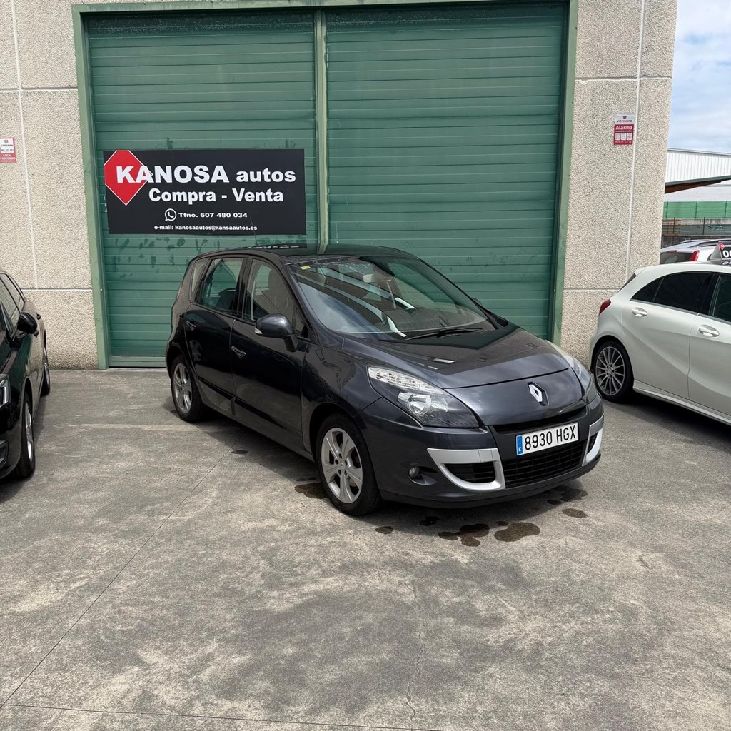 Foto 1 RENAULT SCENIC 1,5dCI 110cv 6vel. Dynamic