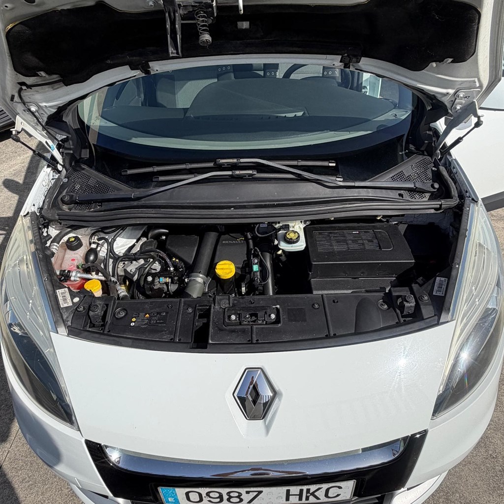 Foto 7 RENAULT SCENIC 1,5dCI 95cv