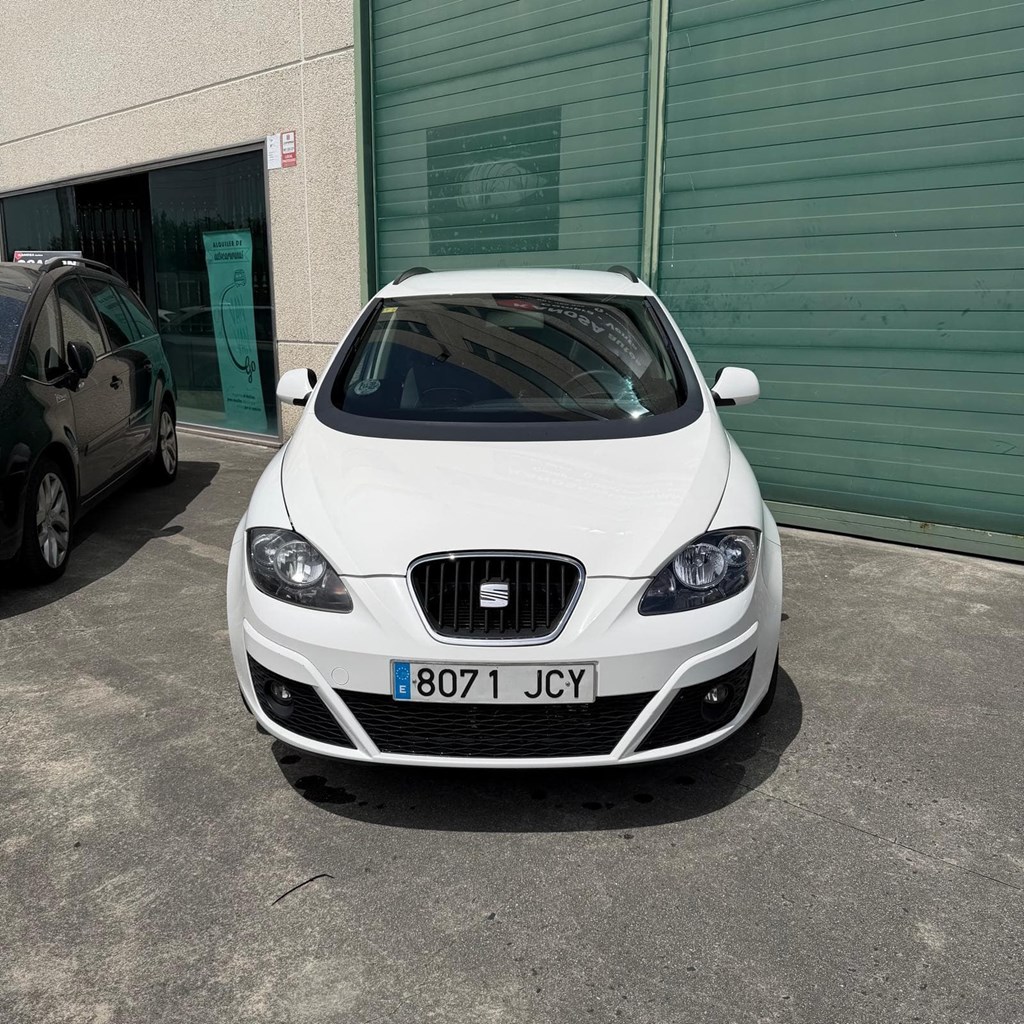 Foto 2 SEAT ALTEA XL 2,0TDI 140 6 vel. 5plazas