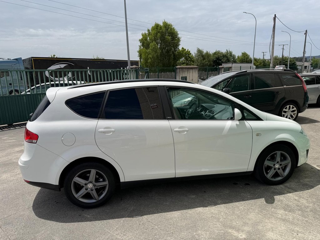Foto 4 SEAT ALTEA XL 2,0TDI 140 6 vel. 5plazas