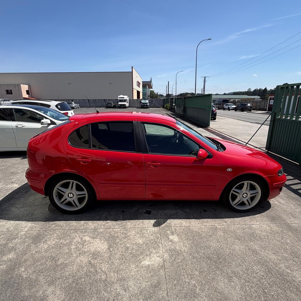 Foto 5 SEAT LEON 1.9TDI 110 SPORT