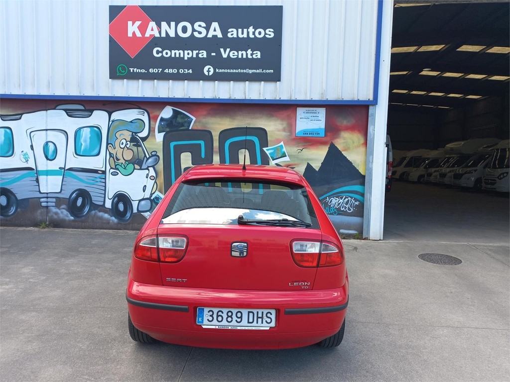 Foto 4 SEAT LEON 1,9TDI 110cv 5P