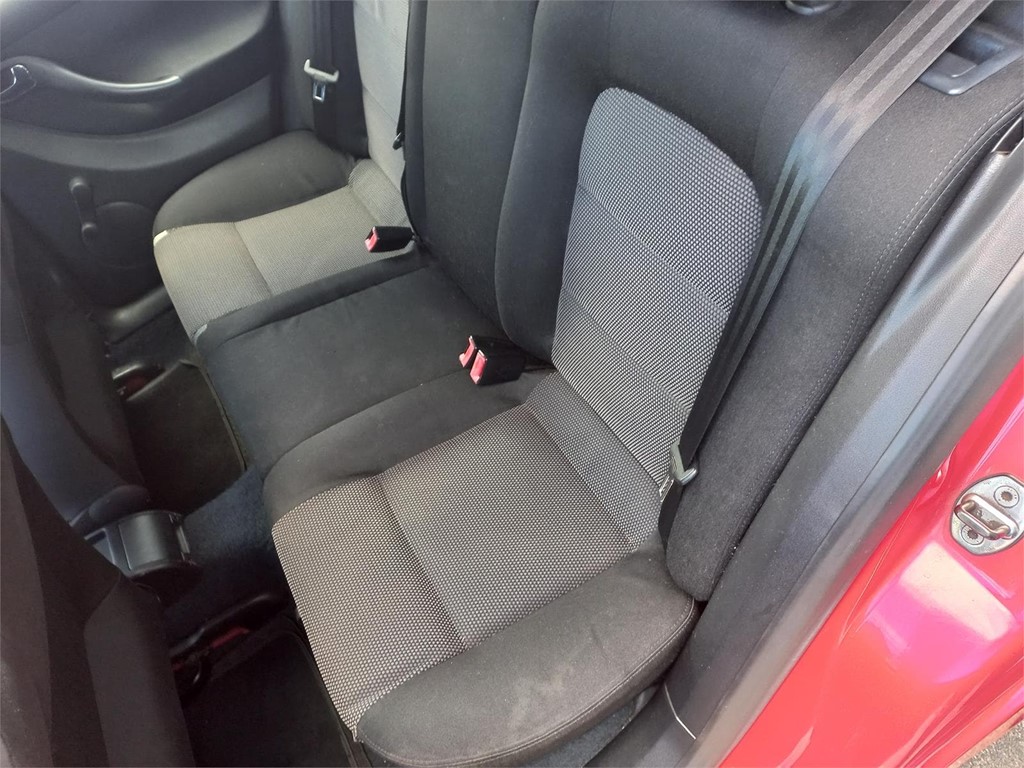 Foto 6 SEAT LEON 1,9TDI 110cv 5P