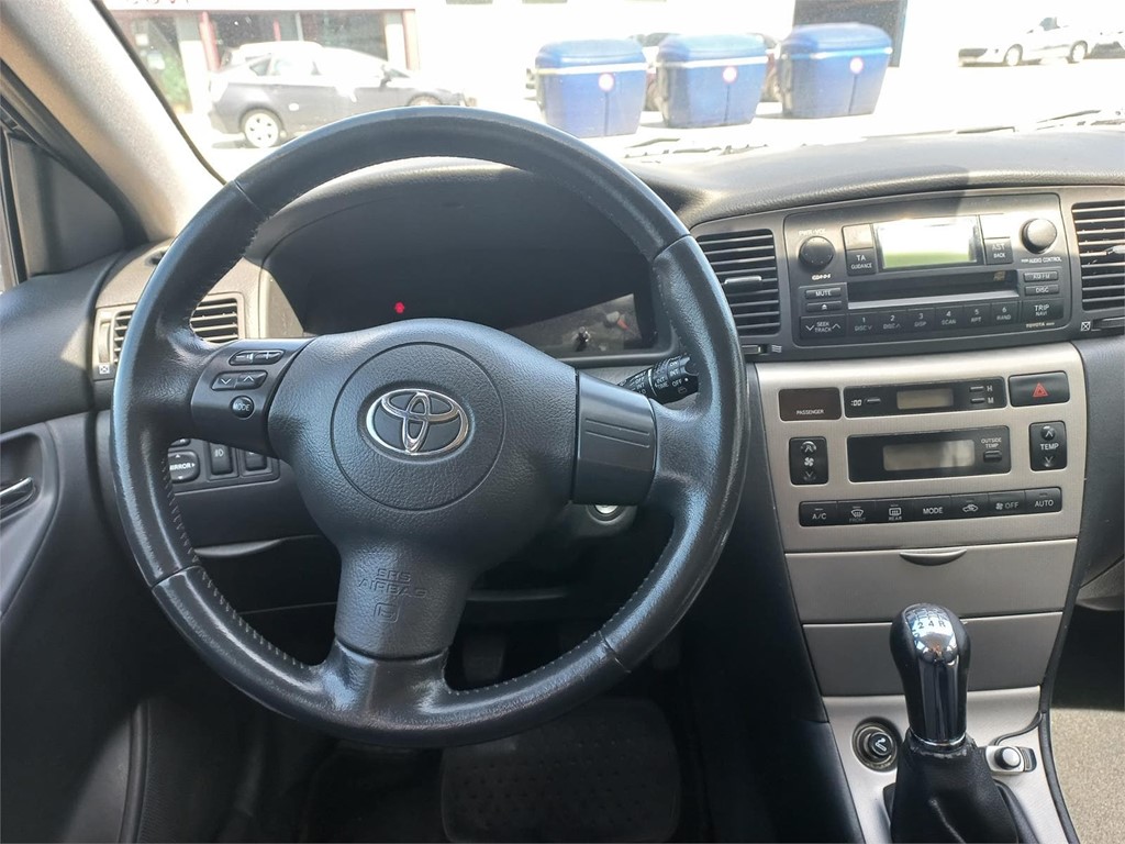 Foto 7 TOYOTA COROLLA 1,4D4D 90CV LUNA