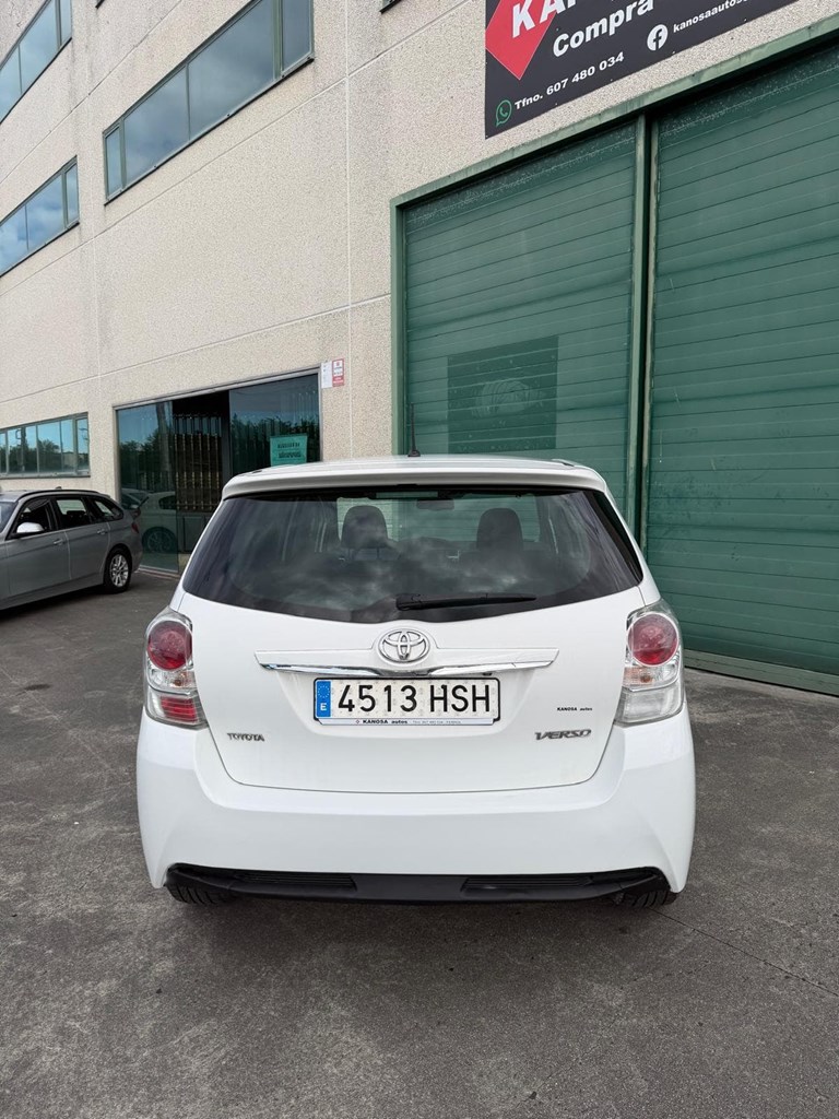 Foto 4 TOYOTA VERSO 2,Od D4D 124cv 5plazas Advance