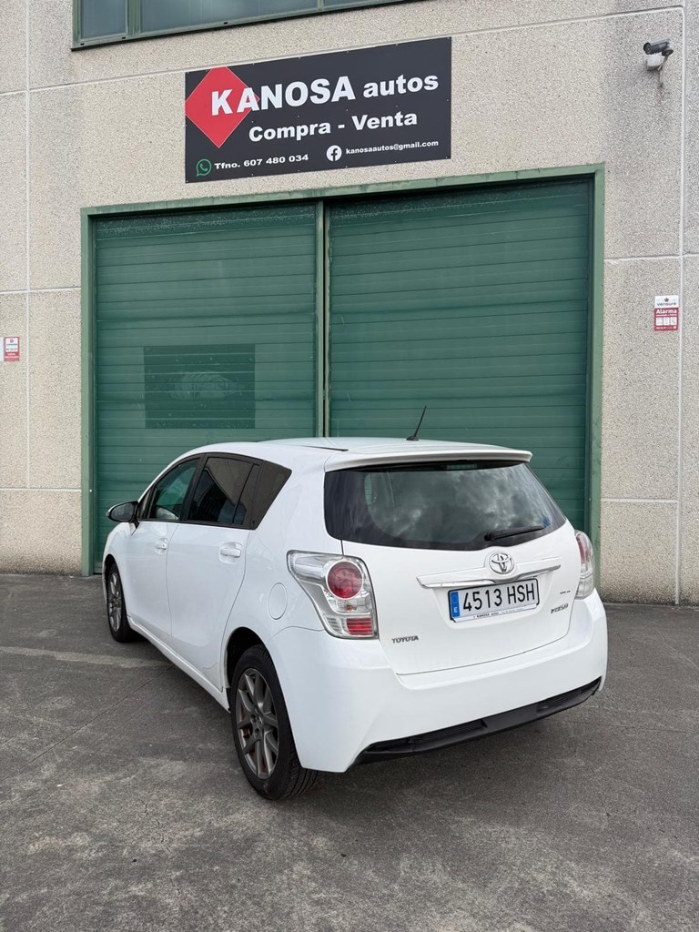 Foto 5 TOYOTA VERSO 2,Od D4D 124cv 5plazas Advance