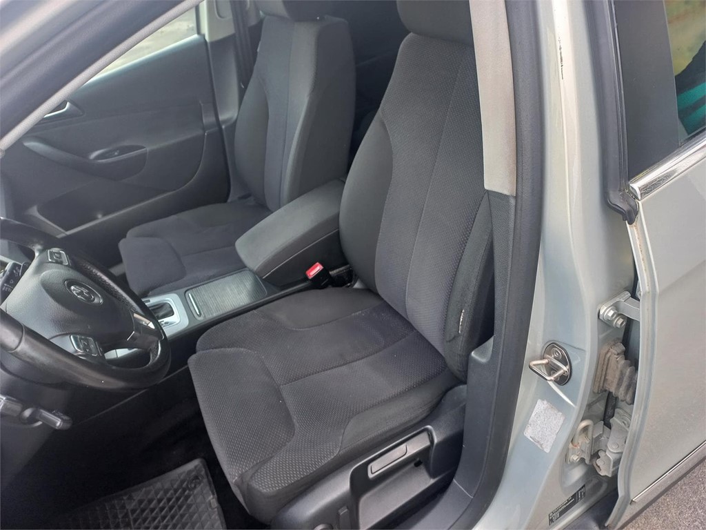 Foto 5 VW PASSAT 2,0TDI 140cv DSG 6G.